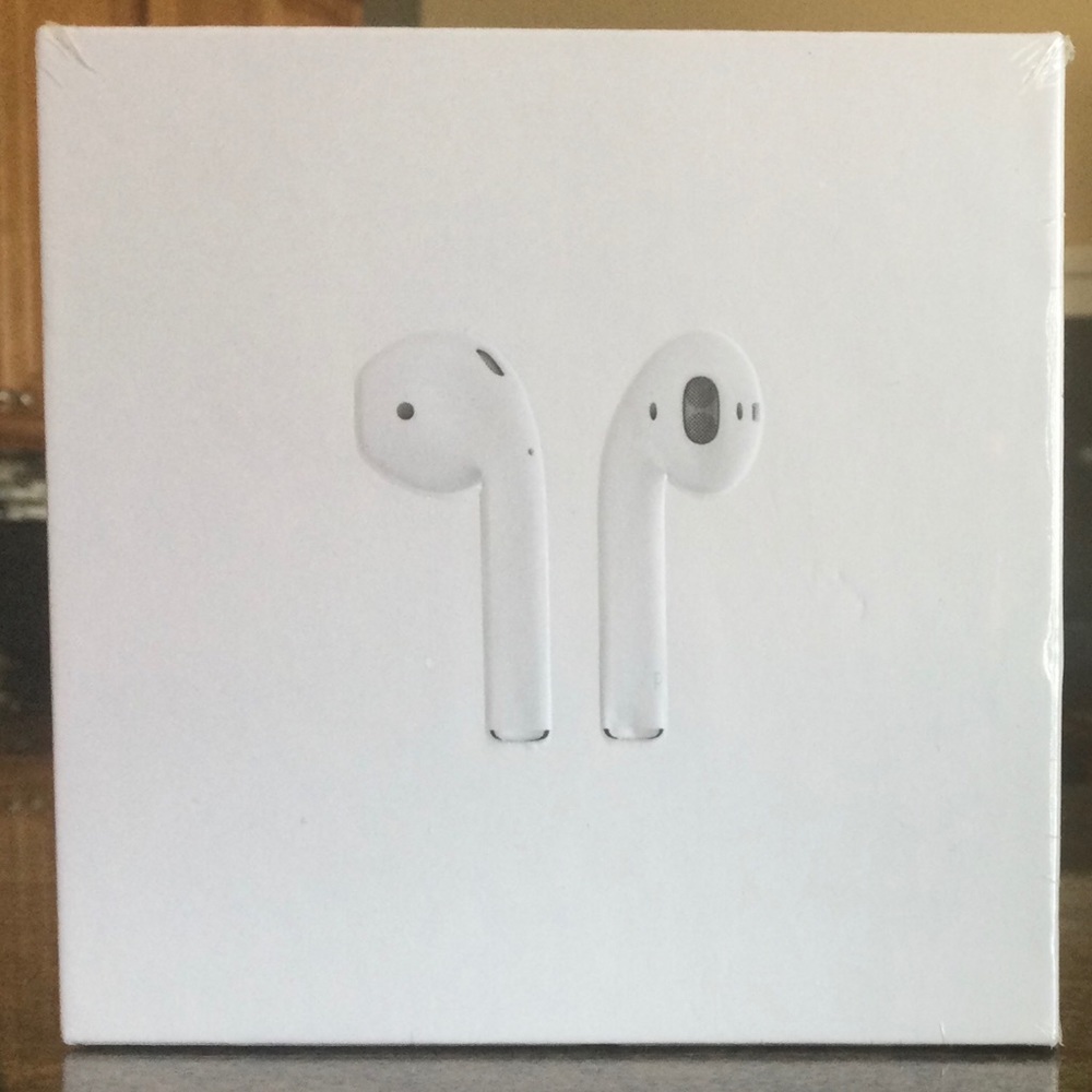 Apple Airpod 2nd Generation Brand New Sealed